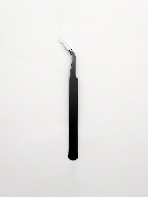 [✈️KOREA] Daiso - Curved Nail Tweezers