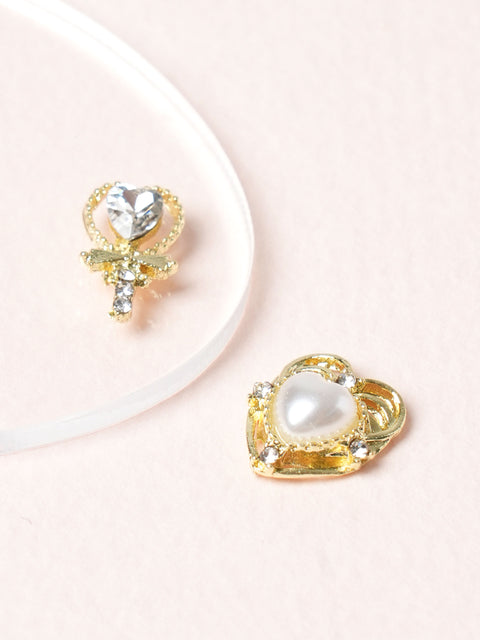[✈️KOREA] Daiso - Big Nail Parts 2pcs Heart