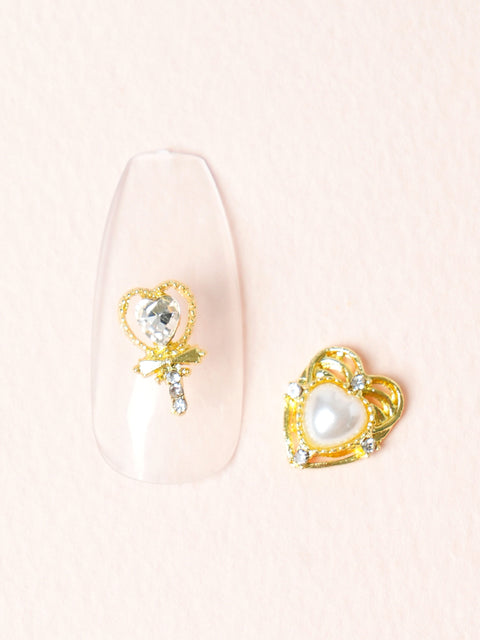 [✈️KOREA] Daiso - Big Nail Parts 2pcs Heart